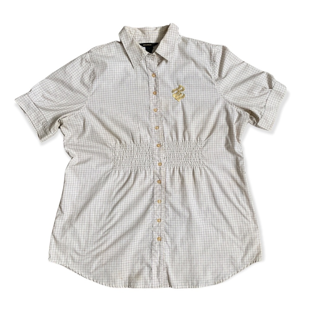 Women's button up short sleeve shirt